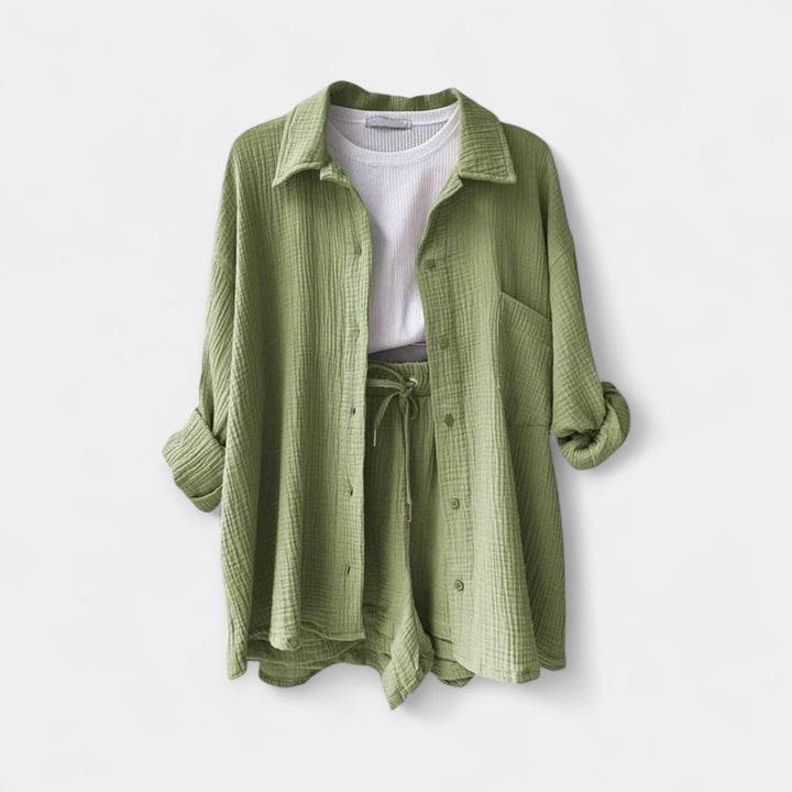 Maja - Lahka in stilna garnitura