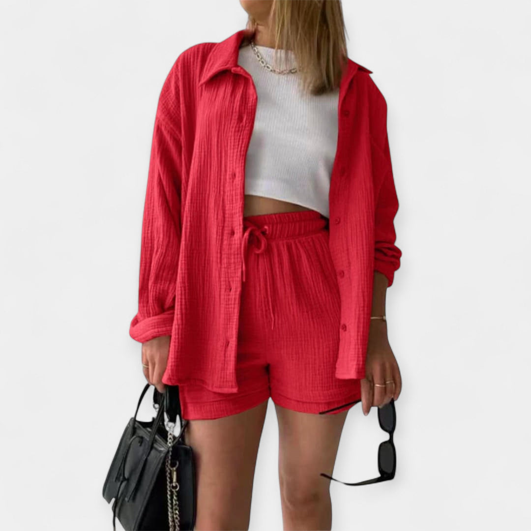 Maja - Lahka in stilna garnitura