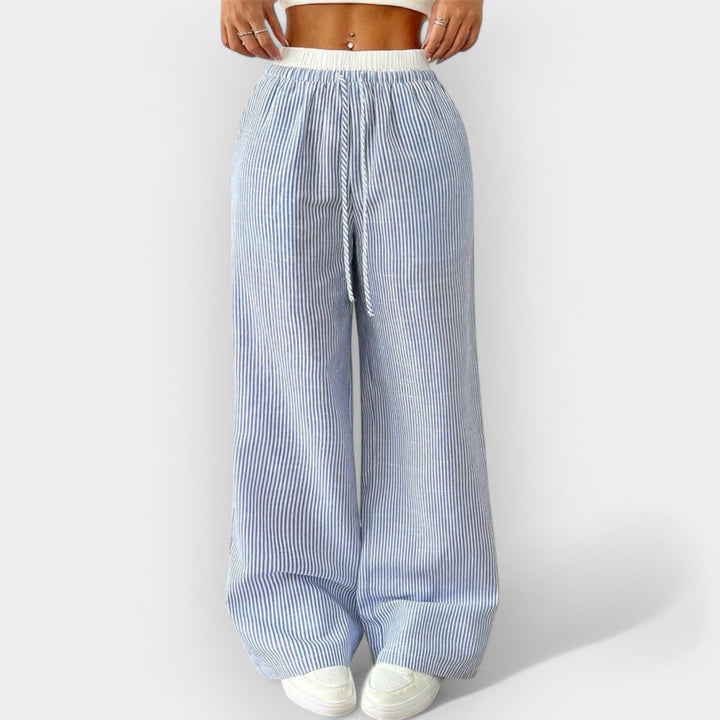 Eva - Oversize hlače z navpičnimi črtami