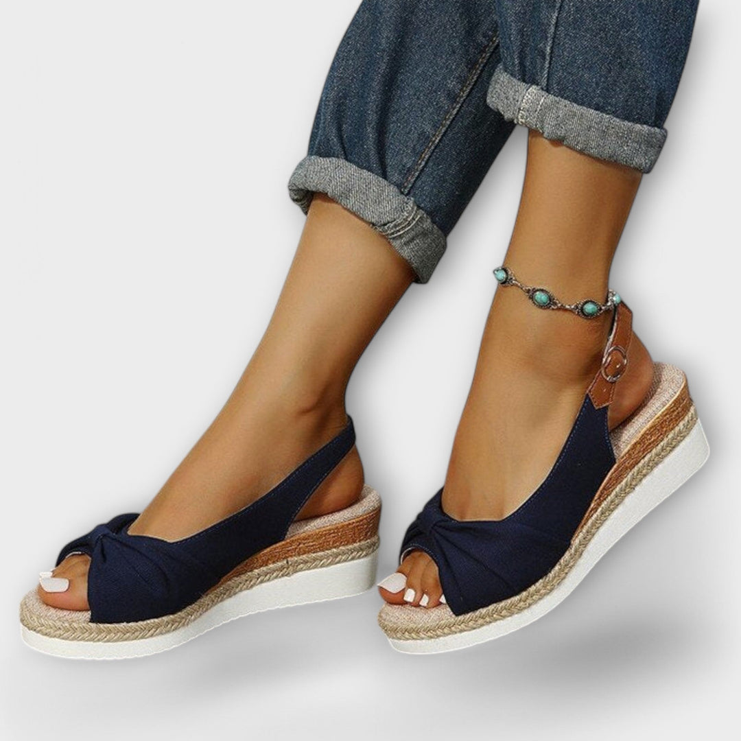 Dunja – Ortopedske Sandale za Udobnost i Podršku