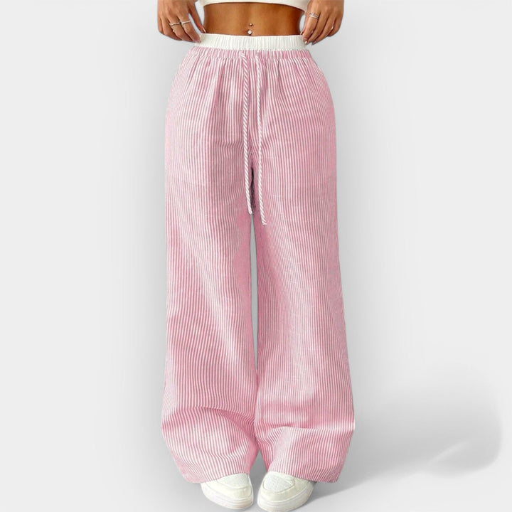 Eva - Oversize hlače z navpičnimi črtami