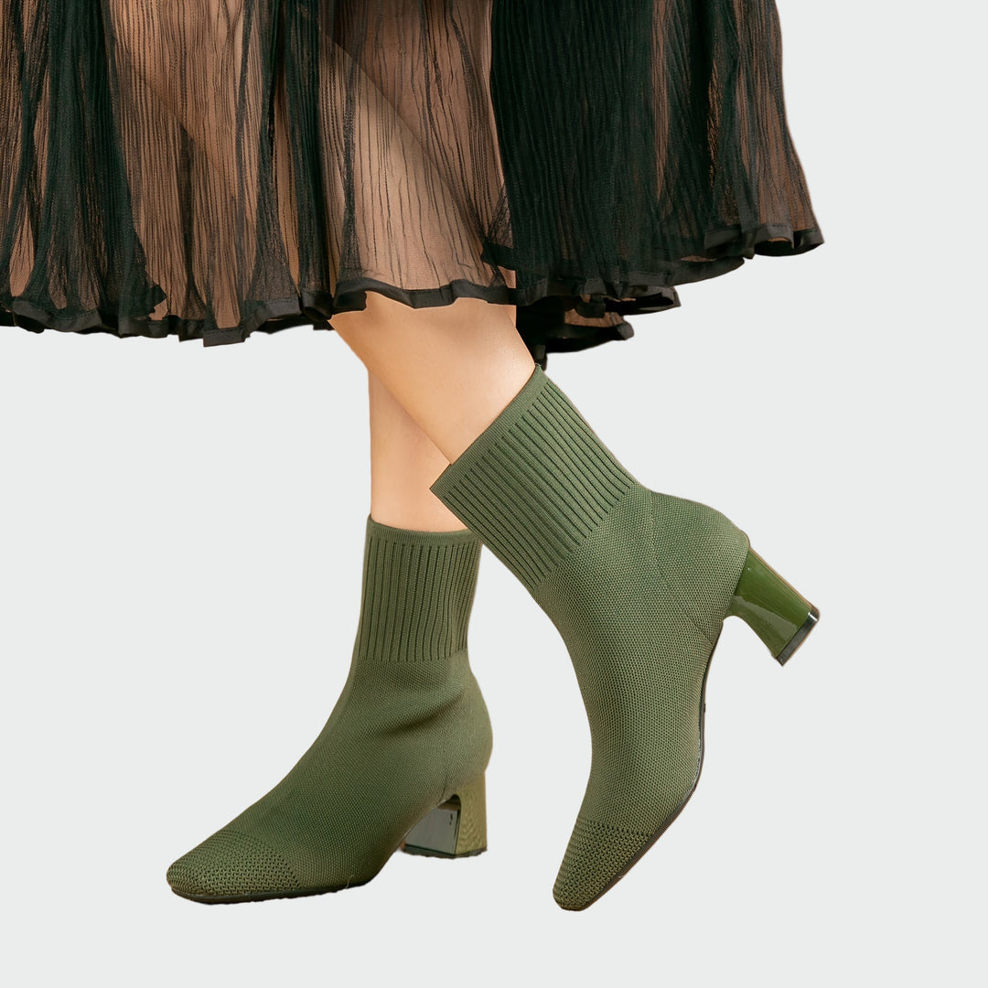 Liva - Ortopedski Pleteni Škornji z Elastičnim Prileganjem