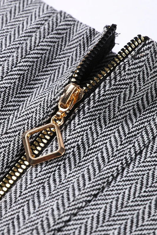 Ciana - Hlačni Kostum z Korzetnim Krojem