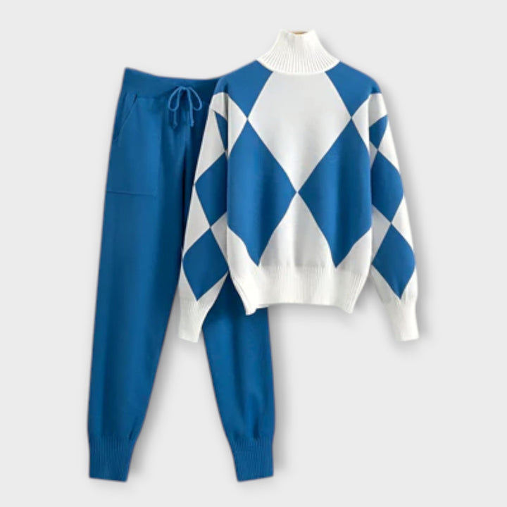 Kira  - Set dveh kosov silhueta za vsak dan