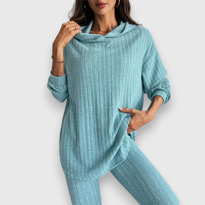 Neja - Dvodelni Komplet Z Dolgimi Rokavi